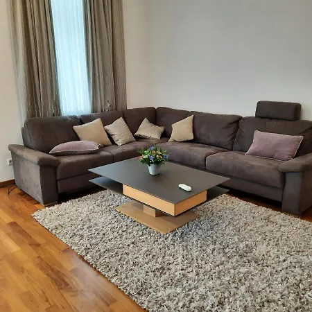 Maria Theresia Appartement *